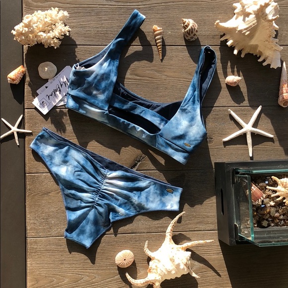 🌴🌼RIP CURL-SURF ECO BIKINI SET🌼🌴 - Picture 7 of 11